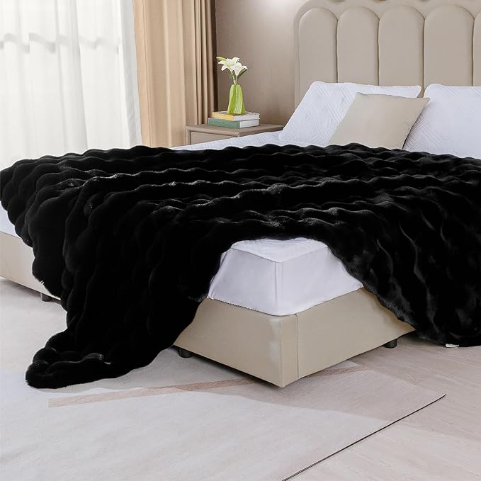 Black Fluffy Thick Fur Throw Blanket 50x60 for Bed Couch Office Chair Bunny Soft Blanket for Adults Gift Home Living Room Decorative Decor 860 GSM-Ruum Studio Home