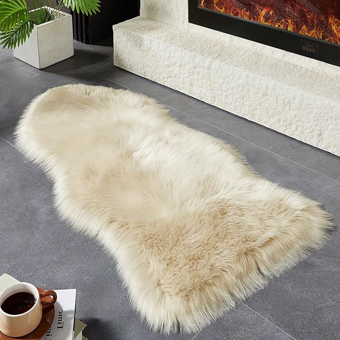 AMTOVO Faux Fur Rug, Beige Area Rug, Fluffy Sheepskin Rug, Fuzzy Ultra Soft 2 x 4 ft Shag Rugs for Bedroom Sofa Throw Cushion Room Decor, Sheepskin-Ruum Studio Home