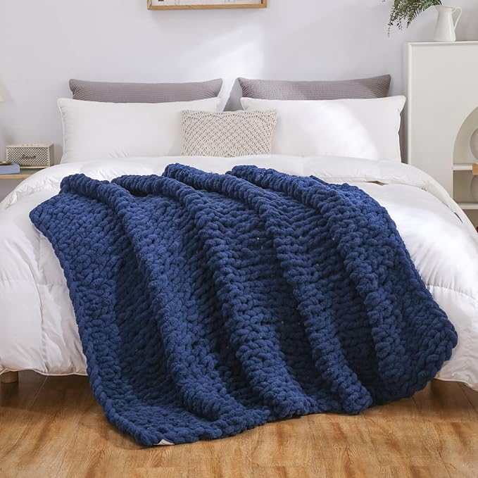 WESHIONGOO Chunky Knit Blanket Throw 50"×60" Knitted Throw Blankets for Couch Bed Fluffy Soft Blanket with Jumbo Chenille Yarn Thick 100% Handmade (Navy Blue)-Ruum Studio Home