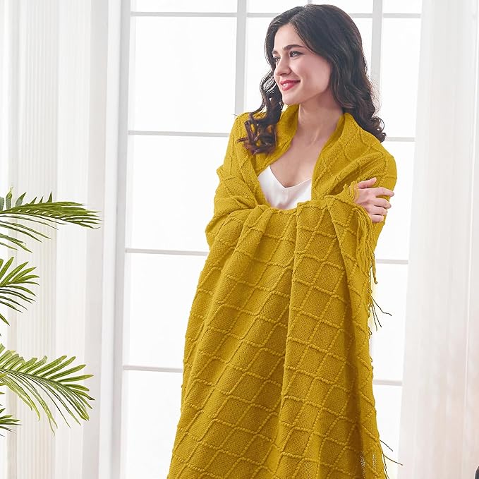 inhand Knitted Throw Blanket for Couch and Bed, Soft Living Room Home Decor Knitted Blanket with Tassel, Outdoor Lightweight Breathable Summer Blanket, Farmhouse Warm Woven Decorative, 50"x60"-Ruum Studio Home