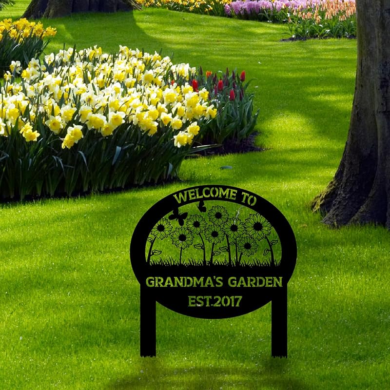 Personalized Metal Garden Sign with Stake, Custom Flowers Garden Decor for Outdoor, Custom Family Name Sign, Patio Decorations, Lawn Art, Farmhouse Decorative, Housewarming Gift-Ruum Studio Home