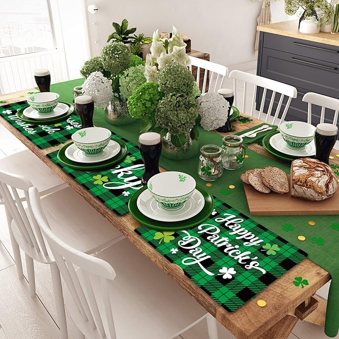 St. Patrick’s Day Placemats Set of 6 Buffalo Plaid Plastic Table Mats Lucky Shamrock Place Mats Blessed Holiday Table Decoration for Indoor Outdoor Party Kitchen Dining-Ruum Studio Home