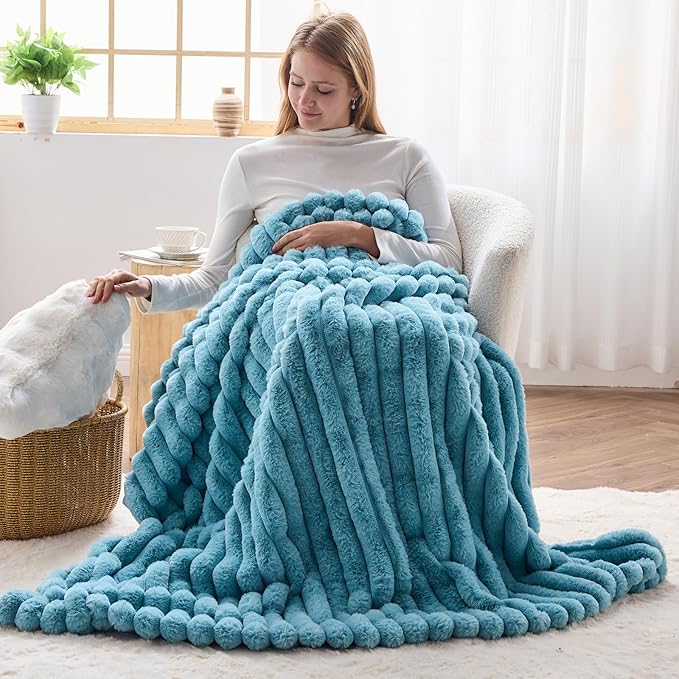 NEWCOSPLAY Faux Fur Throw Blanket Blue 3D Ribbed Plush Thick Warm Blanket for Couch Sofa Bed 850GSM (Blue Ribbed, Throw(50"x60"))-Ruum Studio Home