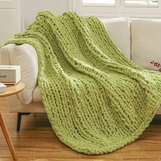 WESHIONGOO Chunky Knit Blanket Throw 50"×60" Knitted Throw Blankets for Couch Bed Fluffy Soft Blanket with Jumbo Chenille Yarn Thick 100% Handmade (Lime Green)-Ruum Studio Home