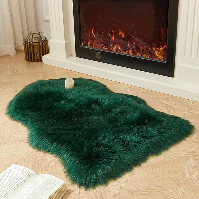 AMTOVO Faux Fur Rug, Dark Green Small Area Rug, Fluffy Sheepskin Rug, Fuzzy Ultra Soft 2 x 3 ft Shag Rugs for Bedroom Sofa Throw Cushion Room Decor, Sheepskin-Ruum Studio Home
