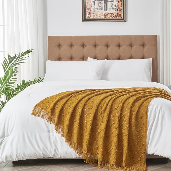 inhand Knitted Fall Throw Blanket for Couch and Bed, Knit Fall Decor Halloween Blanket with Tassel, Brown Lightweight Decorative Farmhouse Warm Woven Blankets and Throws for Women, 50"x60"-Ruum Studio Home