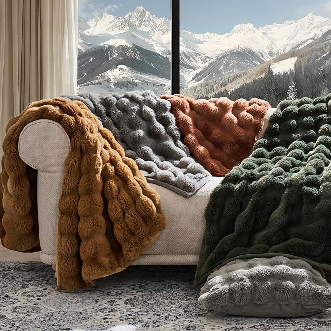 EVERGRACE Ultra Soft Luxury Fluffy Ridgeline Faux Rabbit Fur Throw Blanket, Thick Warm Bubble Throw for Bed, Cozy Plush Reversible Blankets for Couch, Chair, Sofa, Grey, 50x60 Inches, 870 GSM-Ruum Studio Home