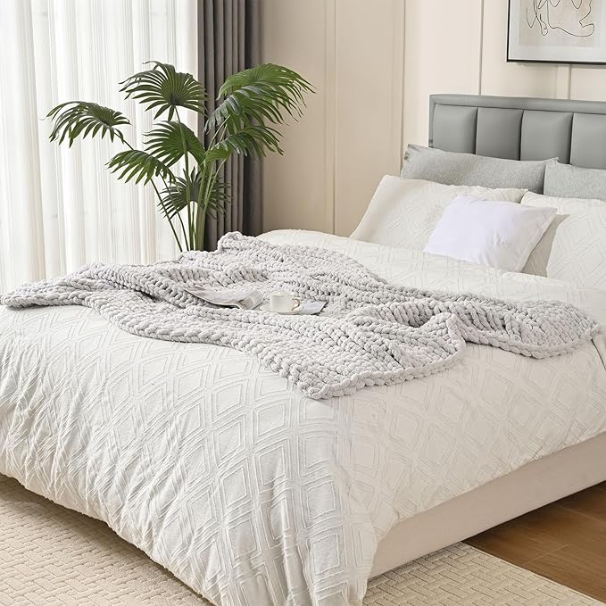 Esterra Chunky Knit Blanket Throw 60"x80", 100% Hand Knitted Chenille Throw Blanket, Cozy Soft Thick Cable Knit Throw Large Rope Knot Crochet Throw Blanket for Sofa Couch Bed, Light Gray-Ruum Studio Home