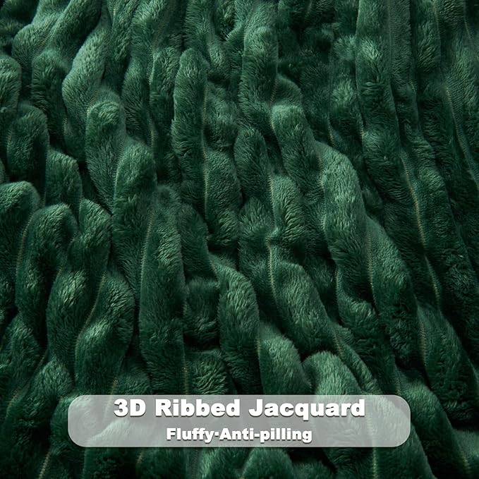 NEWCOSPLAY Super Soft Twin Blanket Dark Green Premium Silky Flannel Fleece 3D Ribbed Jacquard Lightweight Bed Blanket All Season Use (Dark Green Ribbed, Twin(60"x80"))-Ruum Studio Home
