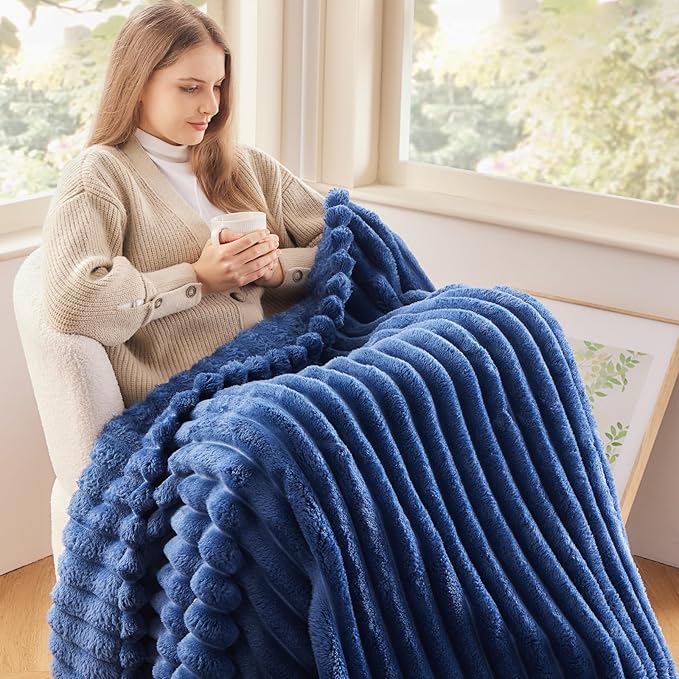 NEWCOSPLAY Super Soft Twin Blanket Navy Premium Silky Flannel Fleece 3D Ribbed Jacquard Lightweight Bed Blanket All Season Use (Navy Ribbed, Twin(60"x80"))-Ruum Studio Home