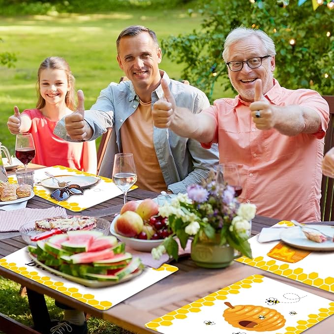 Honey Bee Placemats Set of 6 Summer Plastic Table Mats Yellow Bee Theme Placemats Washable Farmhouse Rustic Holiday Table Decoration for Indoor Outdoor Party Kitchen Dining-Ruum Studio Home