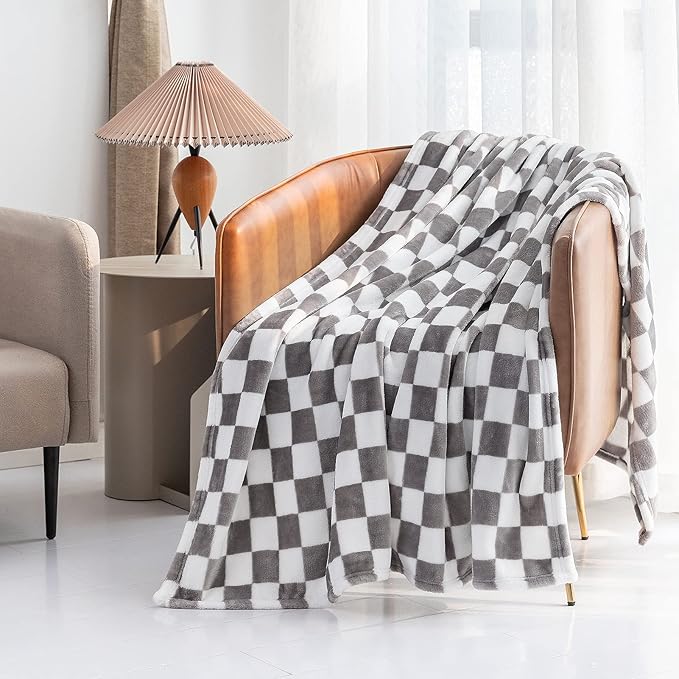 LOMAO Throw Blankets Flannel Blanket with Checkerboard Grid Pattern Soft Throw Blanket for Couch, Bed, Sofa Luxurious Warm and Cozy for All Seasons (Grey, 50"x60")-Ruum Studio Home
