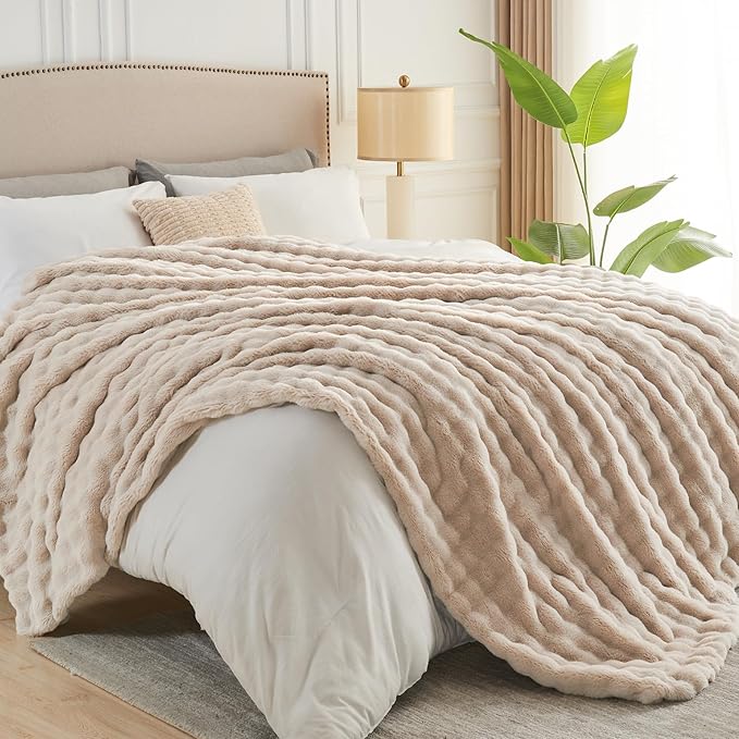 NEWCOSPLAY Faux Fur King Blanket Linen Bubble Blanket Thick Warm Soft for Couch Sofa Bed 550GSM (Linen, King(90"x110"))-Ruum Studio Home