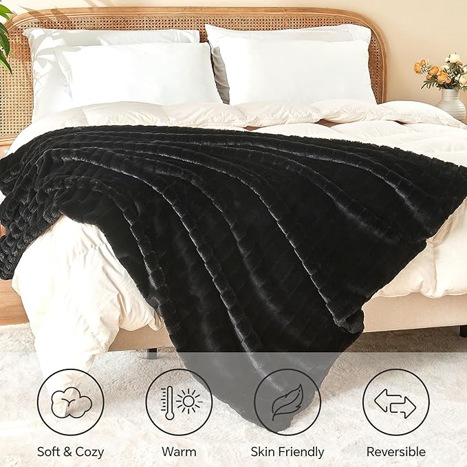 BEDELITE Faux Fur Throw Blanket for Couch, Soft and Cozy 3D Ribbed Fluffy Blanket, Thick Warm Plush Fuzzy Faux Rabbit Fur Blanket for Women Gift (Black, 60"x 80")-Ruum Studio Home