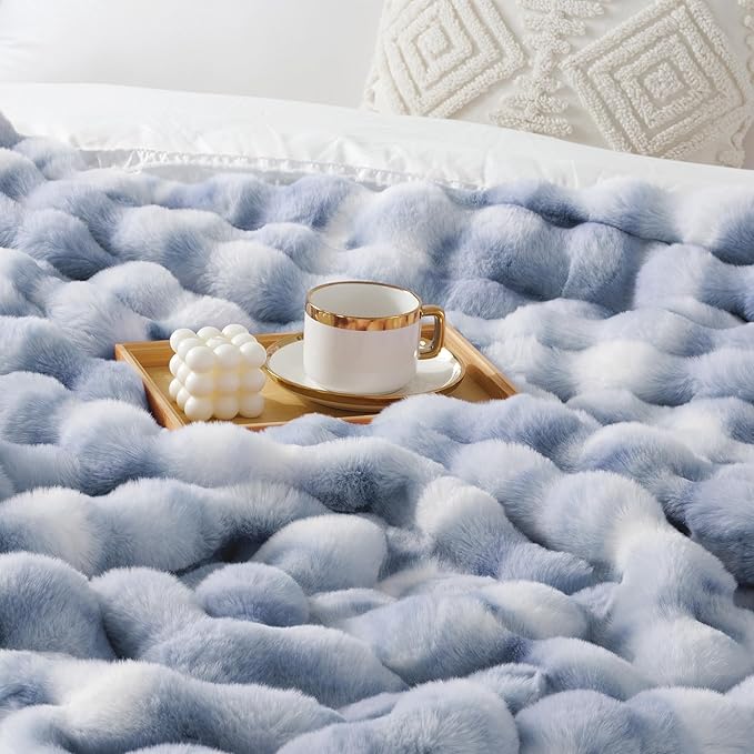 Touchat Luxury 1000GSM Faux Rabbit Fur Throw Blanket, Super Heavy Warm Cozy Grey Blankets for Couch Bed Sofa, Ruched Plush Fuzzy Elegant Soft Reversible Mink Blanket for Living Room Bedroom-Ruum Studio Home