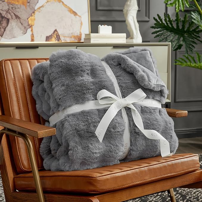 Cozy Bliss Faux Fur Throw Blanket for Couch, Fuzzy Soft Plush Thick Bubble Blanket for Sofa Bedroom Living Room, 108 * 90 Inches Light Grey-Ruum Studio Home