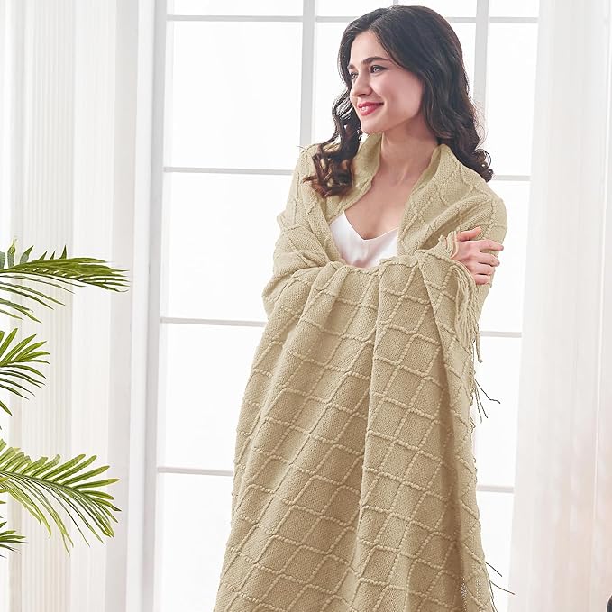 inhand Knitted Throw Blanket for Couch and Bed, Soft Living Room Home Decor Knitted Blanket with Tassel, Outdoor Lightweight Breathable Summer Blanket, Farmhouse Warm Woven Decorative, 50"x60"-Ruum Studio Home