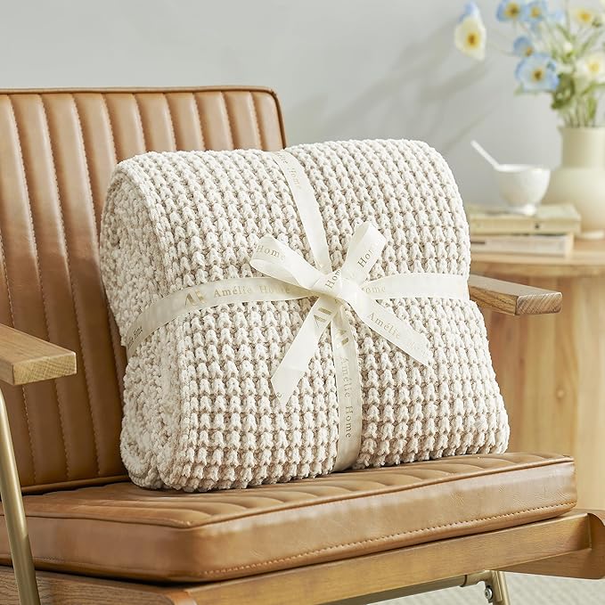 Amélie Home Chenille Waffle Throw Blanket for Couch, Reversible Pineapple Stitch Knit Soft Cozy Knit Blanket Lightweight Warm Decorative Throw for Sofa, Bed, Living Room, 50"x60", Beige&Ivory-Ruum Studio Home