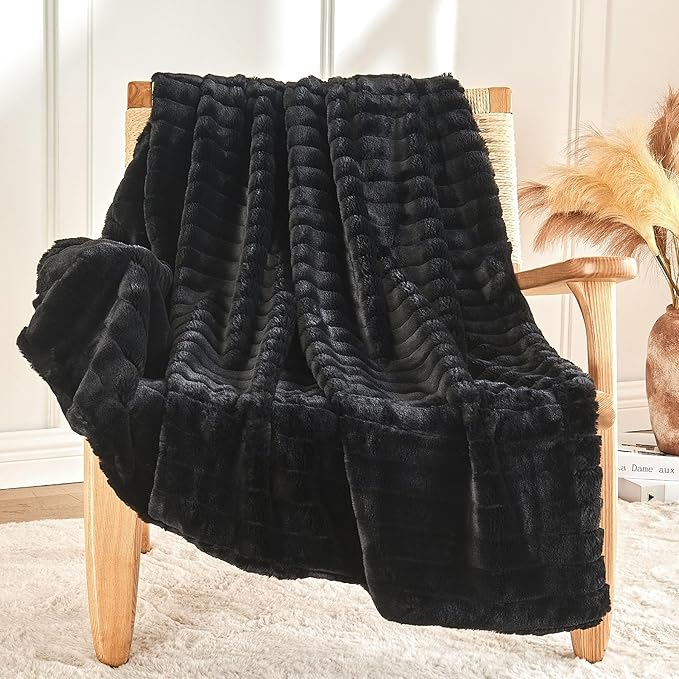 BEDELITE Faux Fur Throw Blanket for Couch, Soft and Cozy 3D Ribbed Fluffy Blanket, Thick Warm Plush Fuzzy Faux Rabbit Fur Blanket for Women Gift (Black, 60"x 80")-Ruum Studio Home