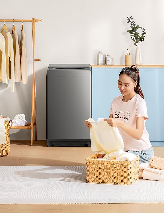 COMFEE’ 1.6 Cu.ft Portable Washing Machine, 11lbs Capacity Fully Automatic Compact Washer with Wheels, 6 Wash Programs Laundry Drain Pump, Ideal for Apartments, RV, Camping, Magnetic Gray-Ruum Studio Home