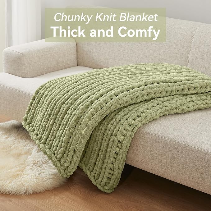Chunky Knit Throw Blanket, 30''*40'' Knitted Throw Chenille Yarn for Bed Couch, Handmade Light Green Crochet Big Thick Blanket, Machine Washable Cute Comfy Blanket for Home Decor-Ruum Studio Home