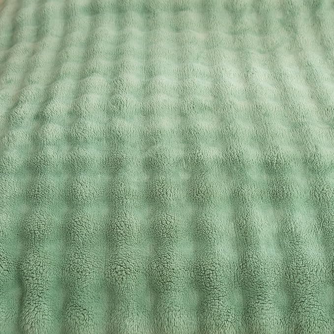 YUSOKI Luxury 3D Bubble Throw Blanket 5lb,All Ages,Home Decoration, (Sage Green,90 * 90inches)-Ruum Studio Home