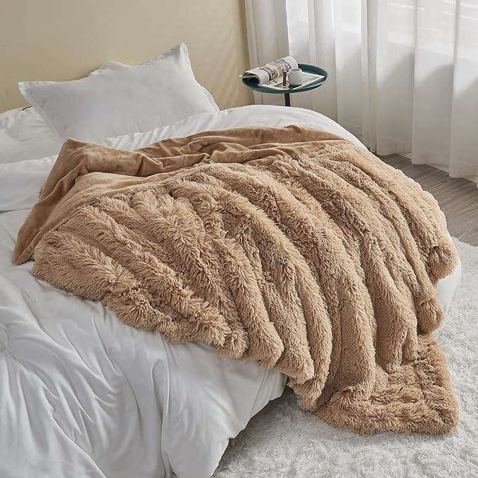 GONAAP Fuzzy Faux Fur Throw Blanket Queen Size Brown Super Soft Cozy Plush Fuzzy Shaggy Blanket for Couch Sofa Bed (Brown, Queen(90"x90"))-Ruum Studio Home