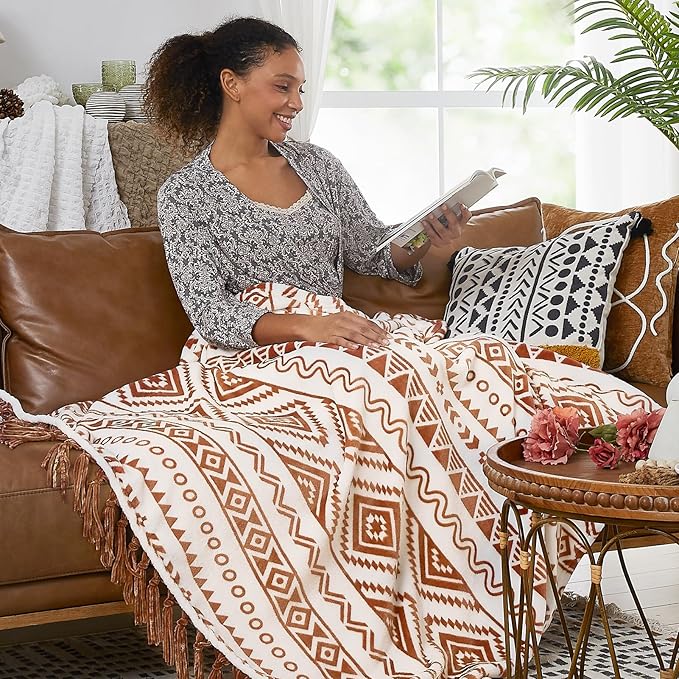 CASAAGUSTO Boho Throw Blanket - Terrcotta Decorative Blankets with Tassel, Printed Flannel Bohemian Blanket for Chair, Bed, Sofa, Couch(50 * 60, Terrcotta)-Ruum Studio Home