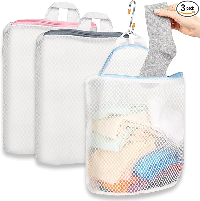 3Pcs Hanging Laundry Bags for Socks with S Hooks, 3 Color Mesh Laundry Bags for Washing Machine-Ruum Studio Home