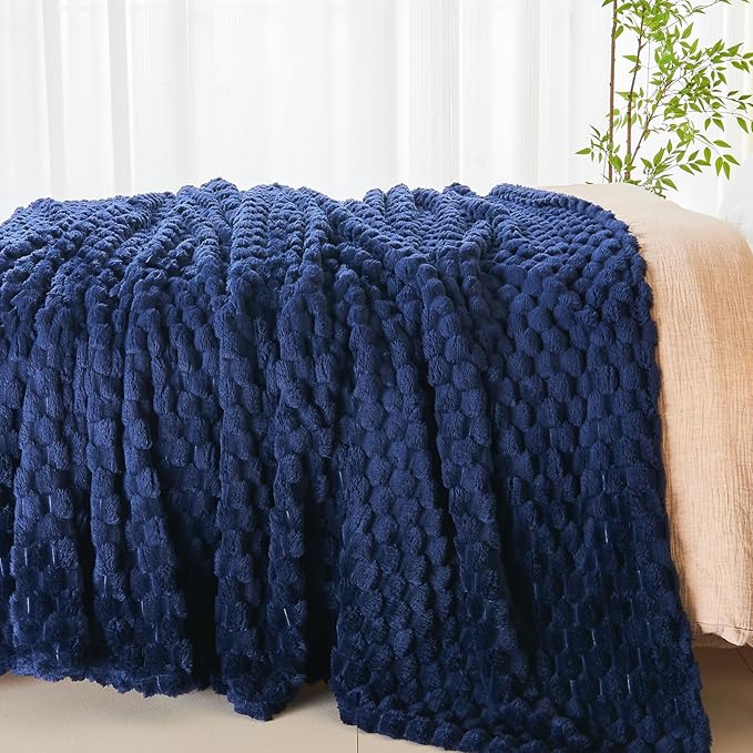 NEWCOSPLAY Super Soft King Blanket Dark Navy Premium Silky Flannel Fleece 3D Clouds Stylish Jacquard Lightweight Bed Blanket All Season Use 350GSM (Dark Navy, King(90"x110"))-Ruum Studio Home