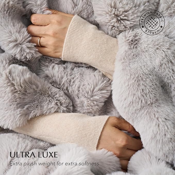 EVERGRACE Ultra Soft Luxury Fluffy Ridgeline Faux Rabbit Fur Throw Blanket, Thick Warm Bubble Throw for Bed, Cozy Plush Reversible Blankets for Couch, Chair, Sofa, Taupe, 50x60 Inches, 870 GSM-Ruum Studio Home