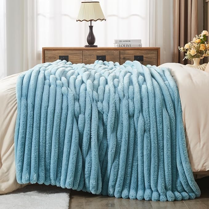 NEWCOSPLAY Faux Fur Throw Blanket Blue 3D Ribbed Plush Thick Warm Blanket for Couch Sofa Bed 850GSM (Blue Ribbed, Throw(50"x60"))-Ruum Studio Home