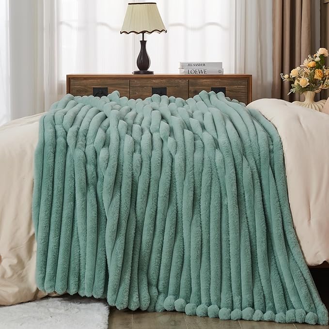 NEWCOSPLAY Faux Fur Twin Blanket New Sage Green 3D Ribbed Plush Thick Warm Blanket for Couch Sofa Bed 850GSM (New Sage Green Ribbed, Twin(60"x80"))-Ruum Studio Home
