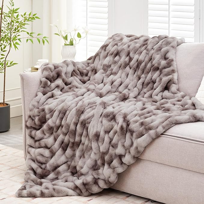 Ultra Soft Luxury Faux Fur Throw Blanket for Counch,Fuzzy Fluffy Plush Warm Cozy Elegant Wrinkled Blanket for Sofa Bedroom Living Room,（50"x60",Tie-dye Taupe）-Ruum Studio Home