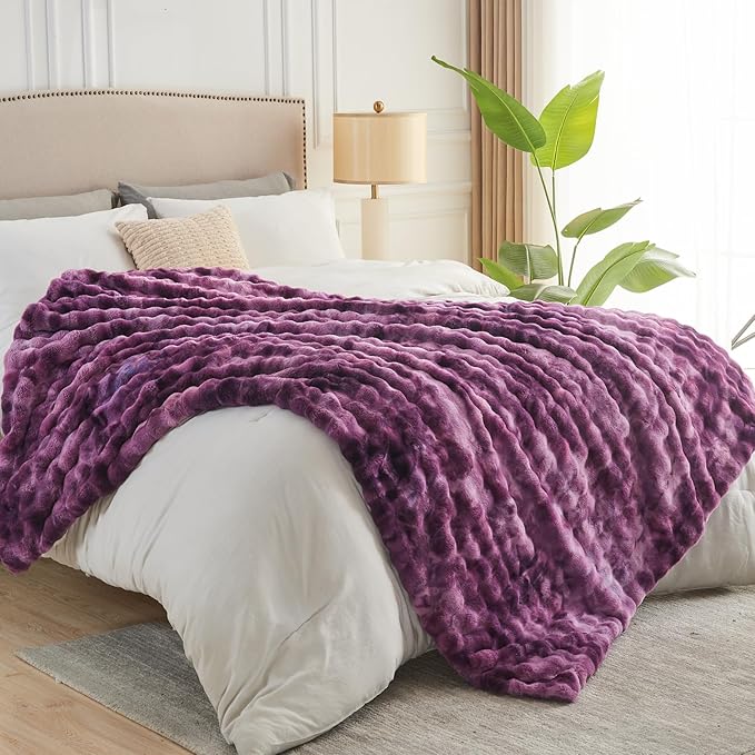 NEWCOSPLAY Faux Fur Twin Blanket Tie-dye Violet Purple Luxury Fluffy Thick Warm Bubble Blanket for Couch Sofa Bed 700GSM (Tie-dye Violet Purple, Twin(60"x80"))-Ruum Studio Home