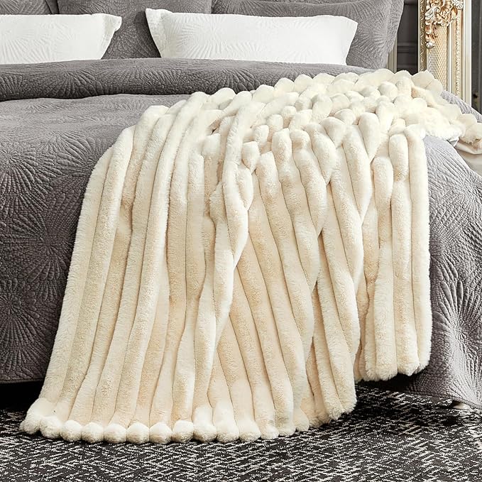 Cozy Bliss Faux Fur Throw Blanket for Couch, Cozy Warm Plush Striped Blanket for Sofa Bedroom Living Room,60 * 80 Inches Beige-Ruum Studio Home