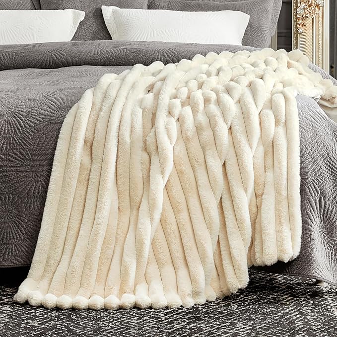 Cozy Bliss Faux Fur Throw Blanket for Couch, Cozy Warm Plush Striped Blanket for Sofa Bedroom Living Room,50 * 60 Inches Beige-Ruum Studio Home