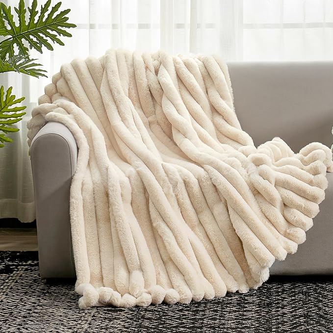 Cozy Bliss Faux Fur Throw Blanket for Couch, Cozy Warm Plush Striped Blanket for Sofa Bedroom Living Room,60 * 80 Inches Beige-Ruum Studio Home