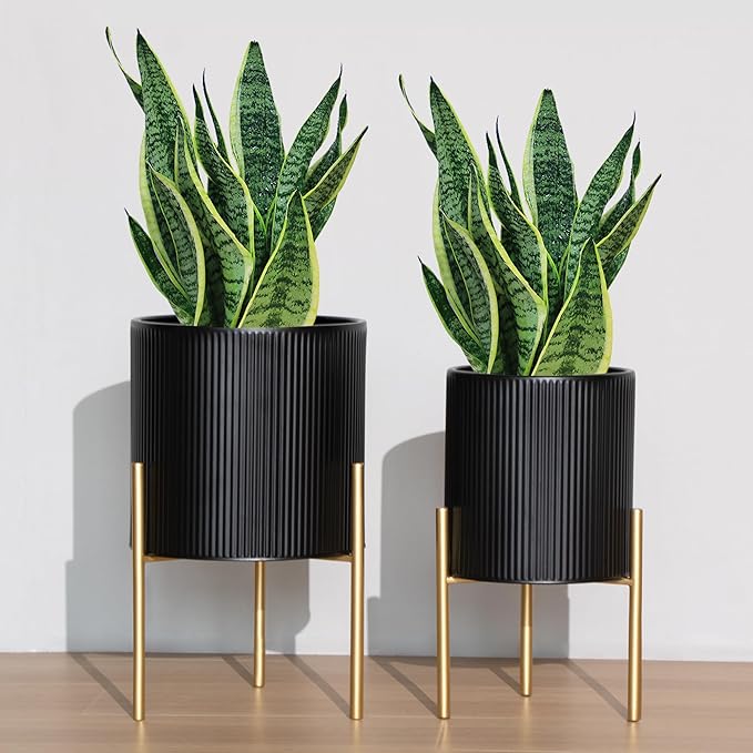 ARNIS Modern Planter Pots, Set of 2 Round Large Planters with Stand, Decorative Planters, Metal Pots with Drainage Holes for Living Room, Office, Garden or Balcony, 8.25 &10.5 Inch, Black & Gold-Ruum Studio Home