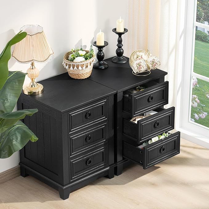 18" Farmhouse Night Stand with 3 Drawers, Wood End Table Dresser for Bedroom, Black Nightstand, Bed Side Table with Metal Handle, Bedside Cabinet for Bedroom Living Room, Closet-Ruum Studio Home