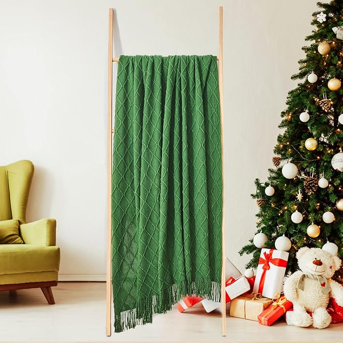 inhand Green Christmas Throw Blanket for Couch and Bed, Birthday Gifts for Women Teen Girl Friend Home Decor Knitted Twin Size Blanket, Outdoor Lightweight Farmhouse Warm Woven Decorative, 60"x80"-Ruum Studio Home