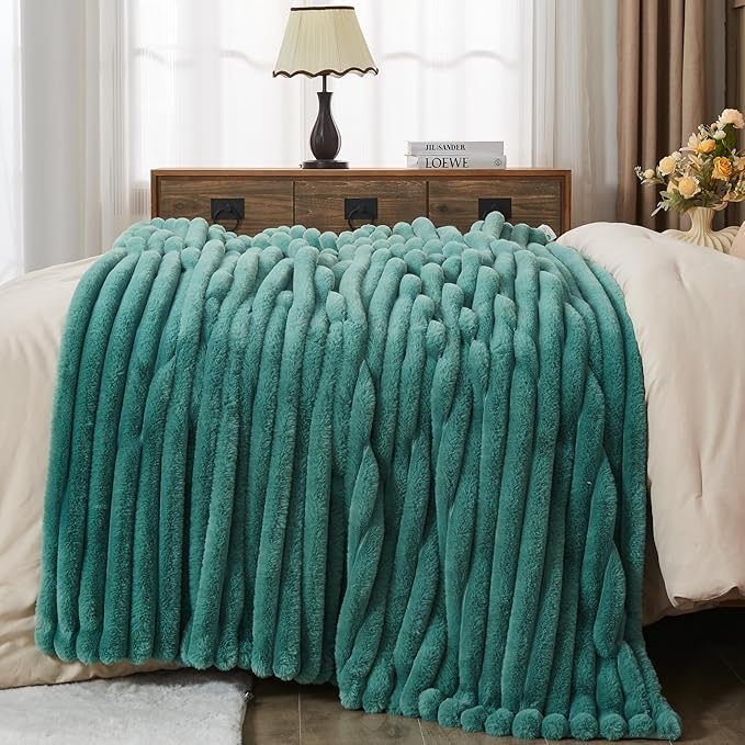 NEWCOSPLAY Faux Fur Throw Blanket Light Teal 3D Ribbed Plush Thick Warm Blanket for Couch Sofa Bed 850GSM (Light Teal Ribbed, Throw(50"x60"))-Ruum Studio Home