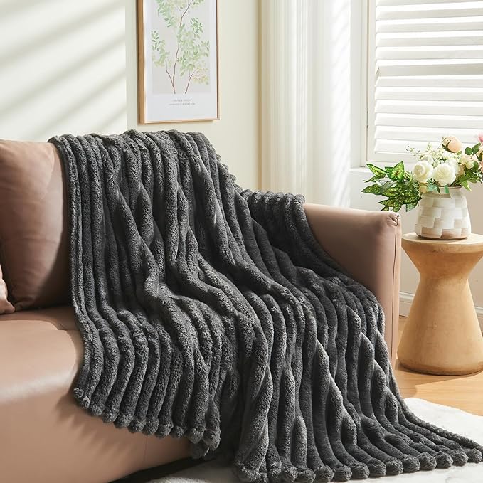 NEWCOSPLAY Super Soft Throw Blanket Grey Premium Silky Flannel Fleece 3D Ribbed Jacquard Lightweight Bed Blanket All Season Use (Grey Ribbed, Throw(50"x60"))-Ruum Studio Home