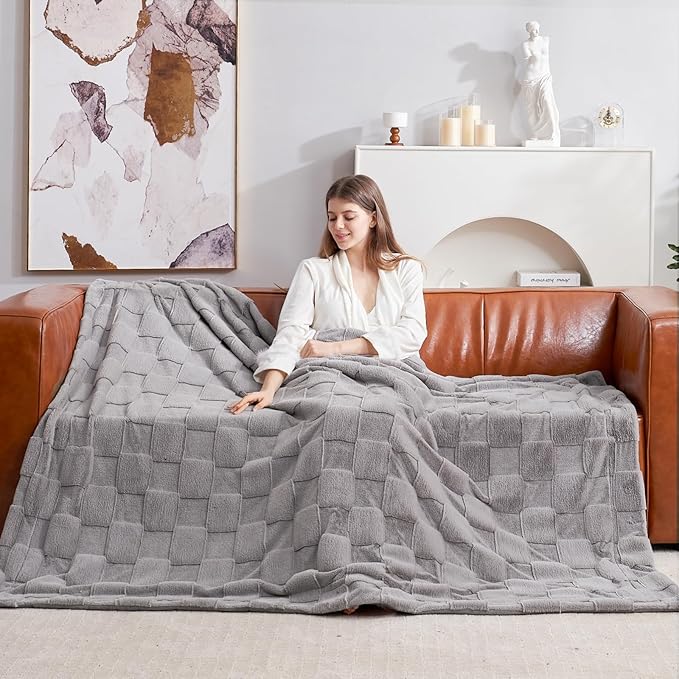 Cozy Bliss Checkered Large Faux Rabbit Fur Grey Twin Bed Blanket, Soft Fuzzy Fluffy Minky Furry Blankets for Couch, Bed, Adults (60 * 80 Inches Light Grey)-Ruum Studio Home