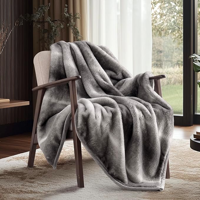 Ultra Soft Luxury Fluffy Mink Faux Fur Throw Blanket, Thick Warm Fall Winter Blankets for Bed, Couch, Cozy Plush Reversible Blanket for Chair, Sofa (Ombré Silver Onyx, 50"x60")-Ruum Studio Home