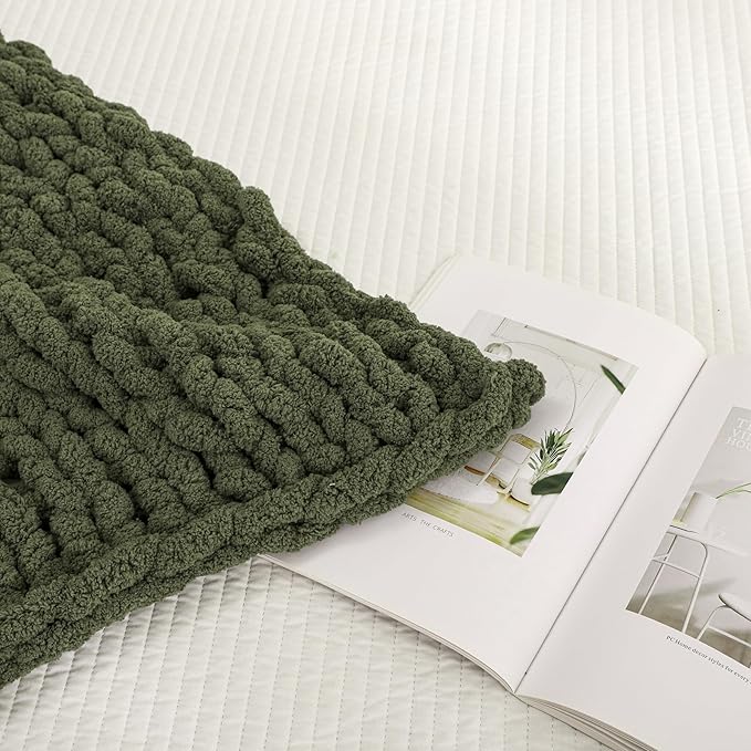 WESHIONGOO Chunky Knit Blanket Throw 40"×40" Knitted Throw Blankets for Couch Bed Fluffy Soft Blanket with Jumbo Chenille Yarn Thick 100% Handmade (Olive Green)-Ruum Studio Home