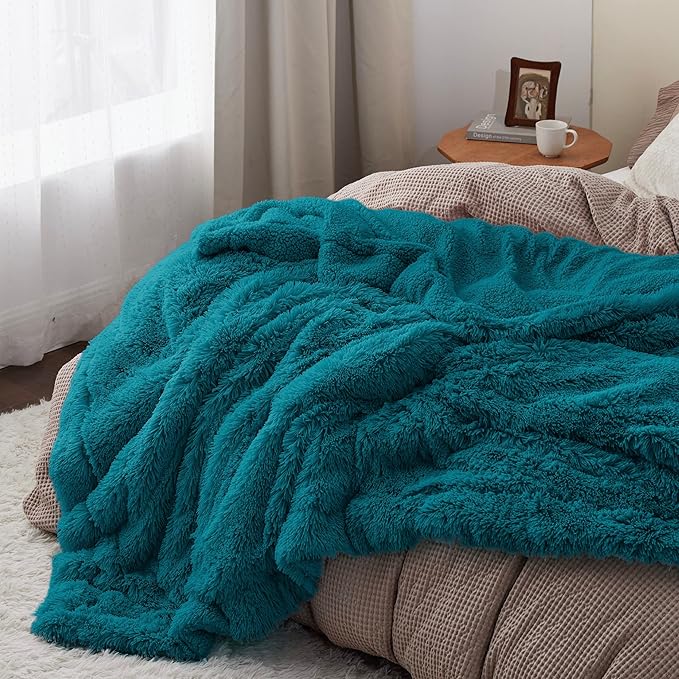 Bedsure GentleSoft Fluffy Turquoise Teal Blankets Queen Size for Bed, Thick Sherpa Faux Fur Fleece Fuzzy Plush Winter Warm Soft Full Queen Blankets, Bedroom Teal Decor Cozy Gifts for Women Men, 90x90-Ruum Studio Home