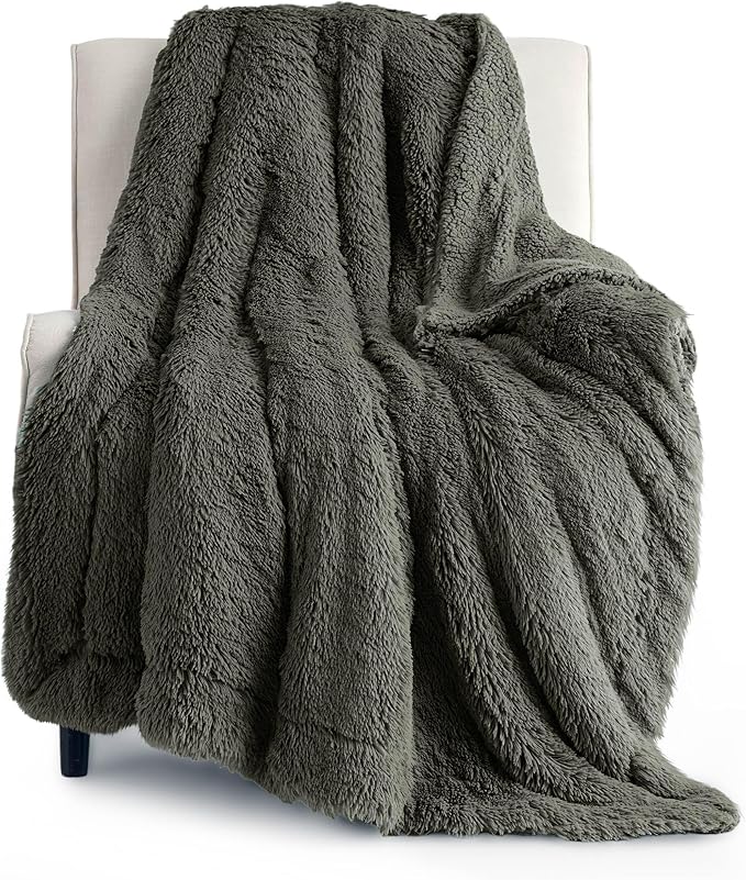 Bedsure GentleSoft Fluffy Olive Green Throw Blanket, Moss Green Decor Cozy Gifts for Women, Men, Soft Fleece Fuzzy Sherpa Plush Warm Thick Faux Fur Throw Blanket for Couch, House, 50x60-Ruum Studio Home
