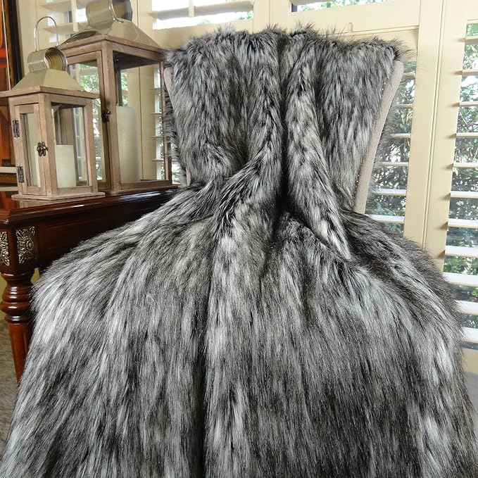 Exotic Siberian Husky Faux Faur Throw Blanket - Gray White Black Husky Fur - Gray Faux Fur Throw Blanket - Luxury Soft Faux Fur, Handmade in USA, 16411-Ruum Studio Home