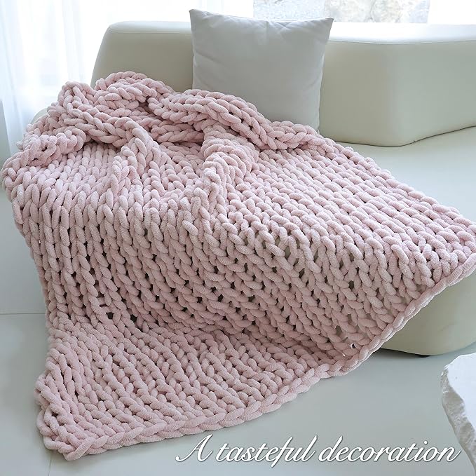 Maetoow Chenille Chunky Knit Blanket Throw （40×50 Inch）, Handmade Warm & Cozy Blanket Couch, Bed, Home Decor, Soft Breathable Fleece Banket, Christmas Thick and Giant Yarn Throws, Light Pink-Ruum Studio Home